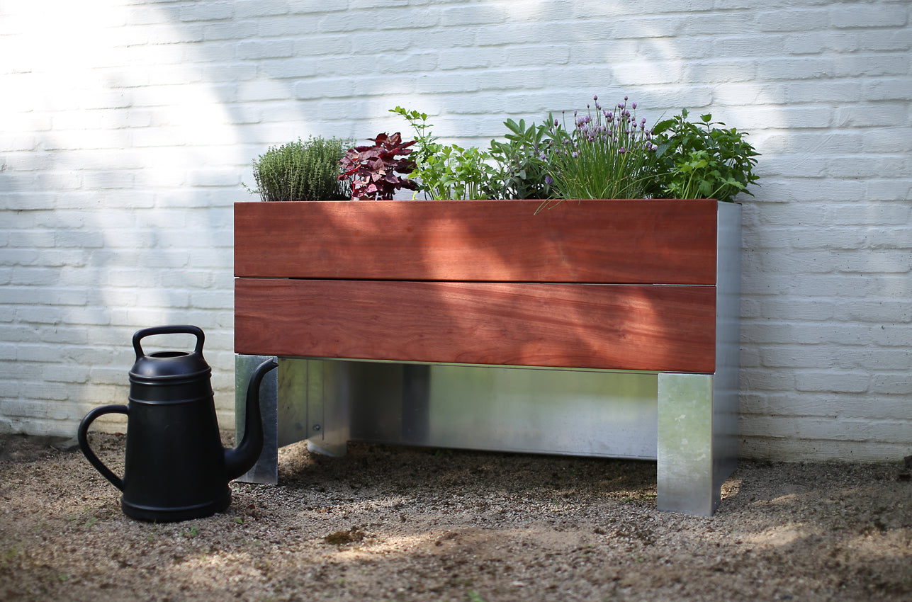 1/2  Cult Tradewinds Planter
